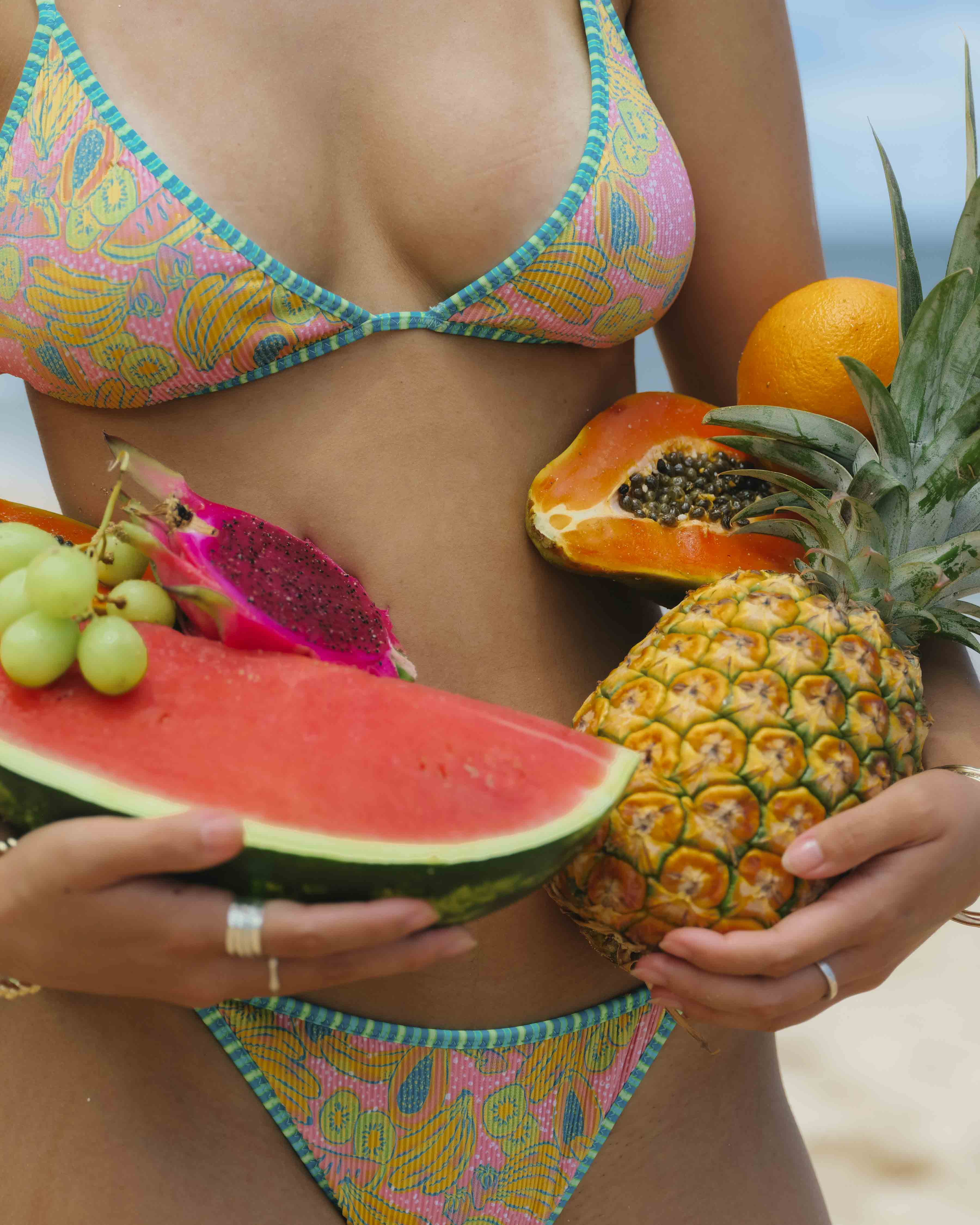 Sangria Ribbed Triangle Set