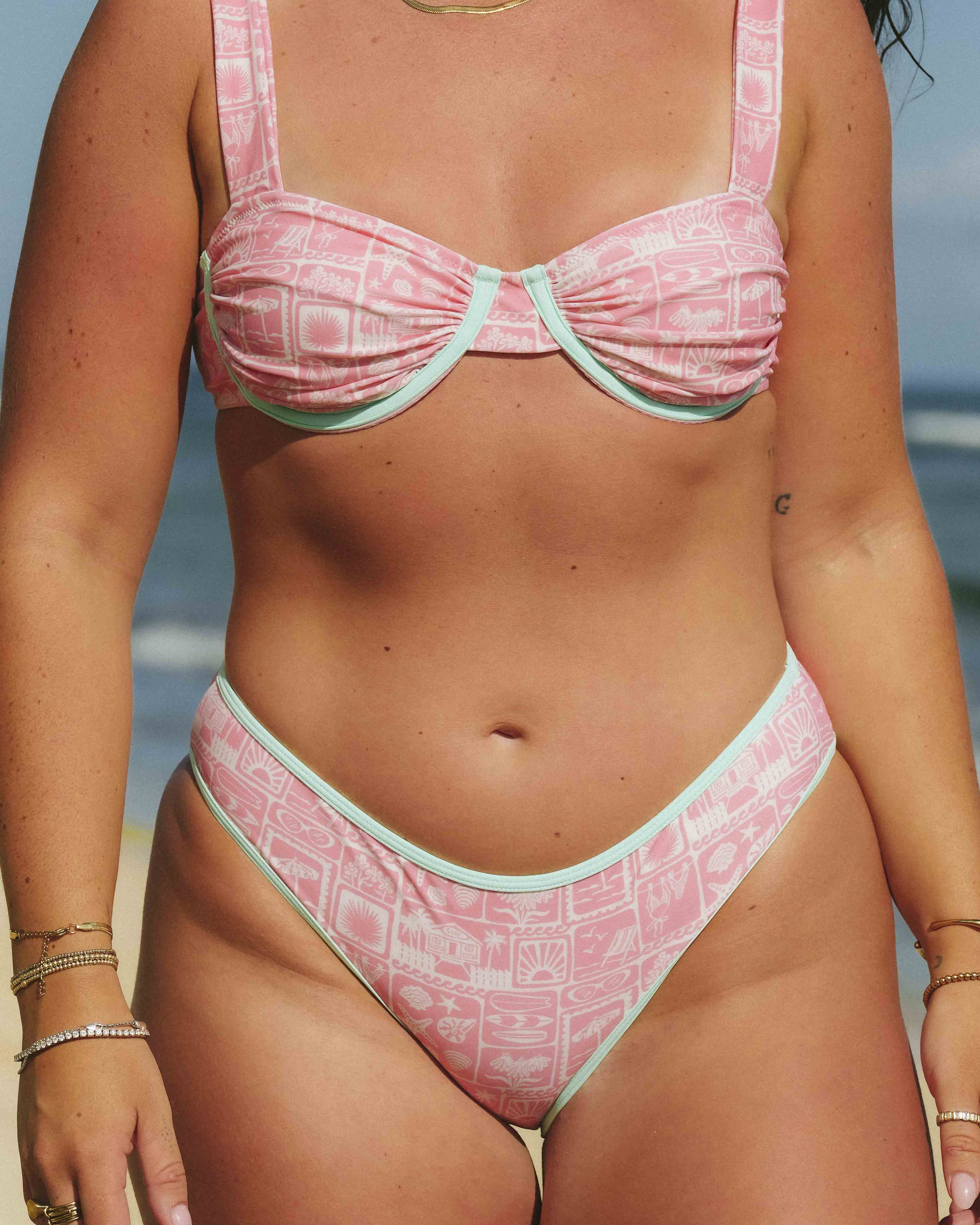 Postcard | Full Coverage Bottoms